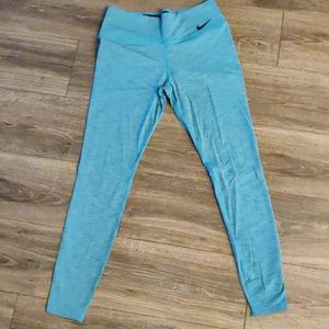Nike leggings size Large